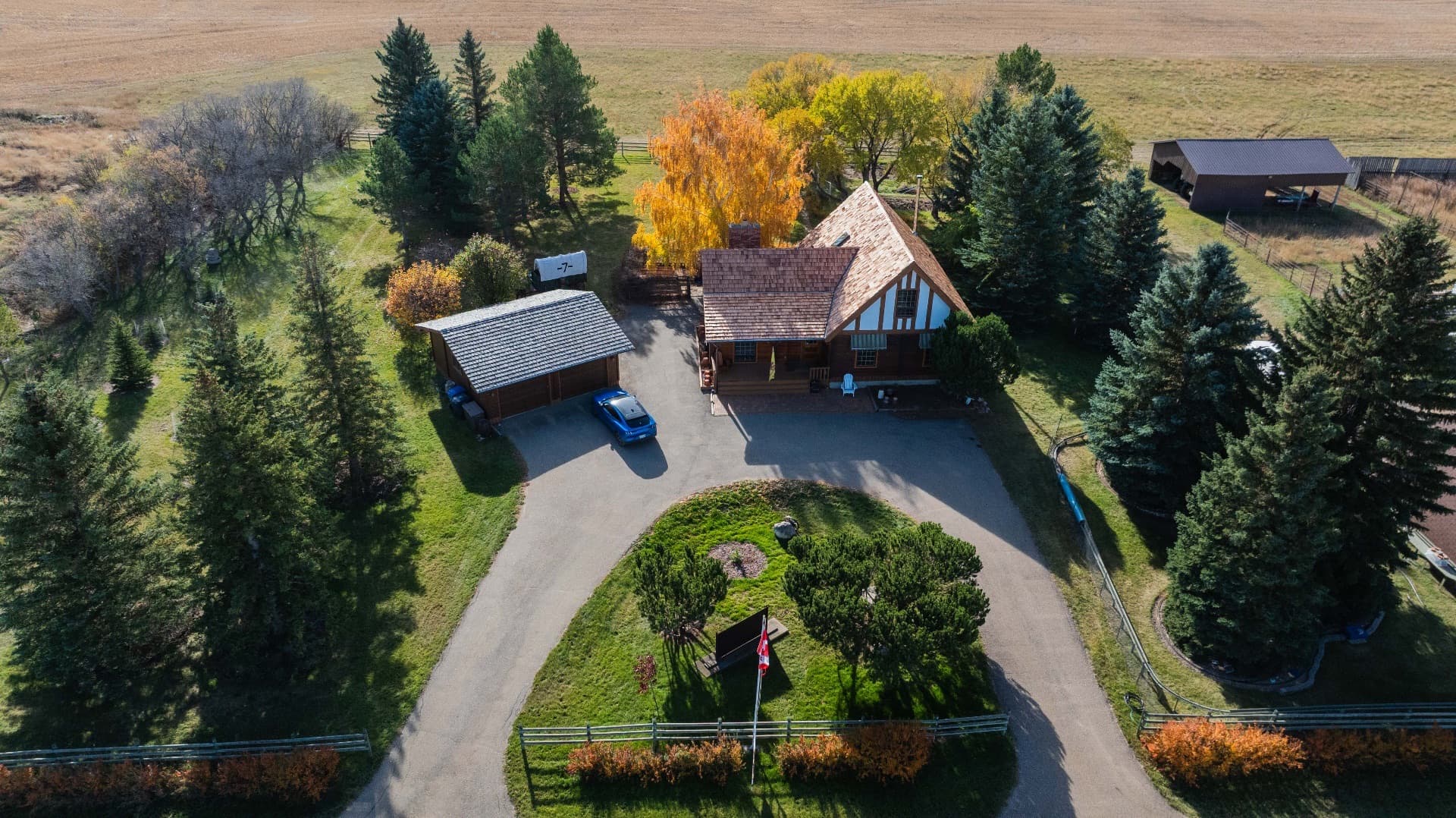 Cedar roofing detail in Radville
