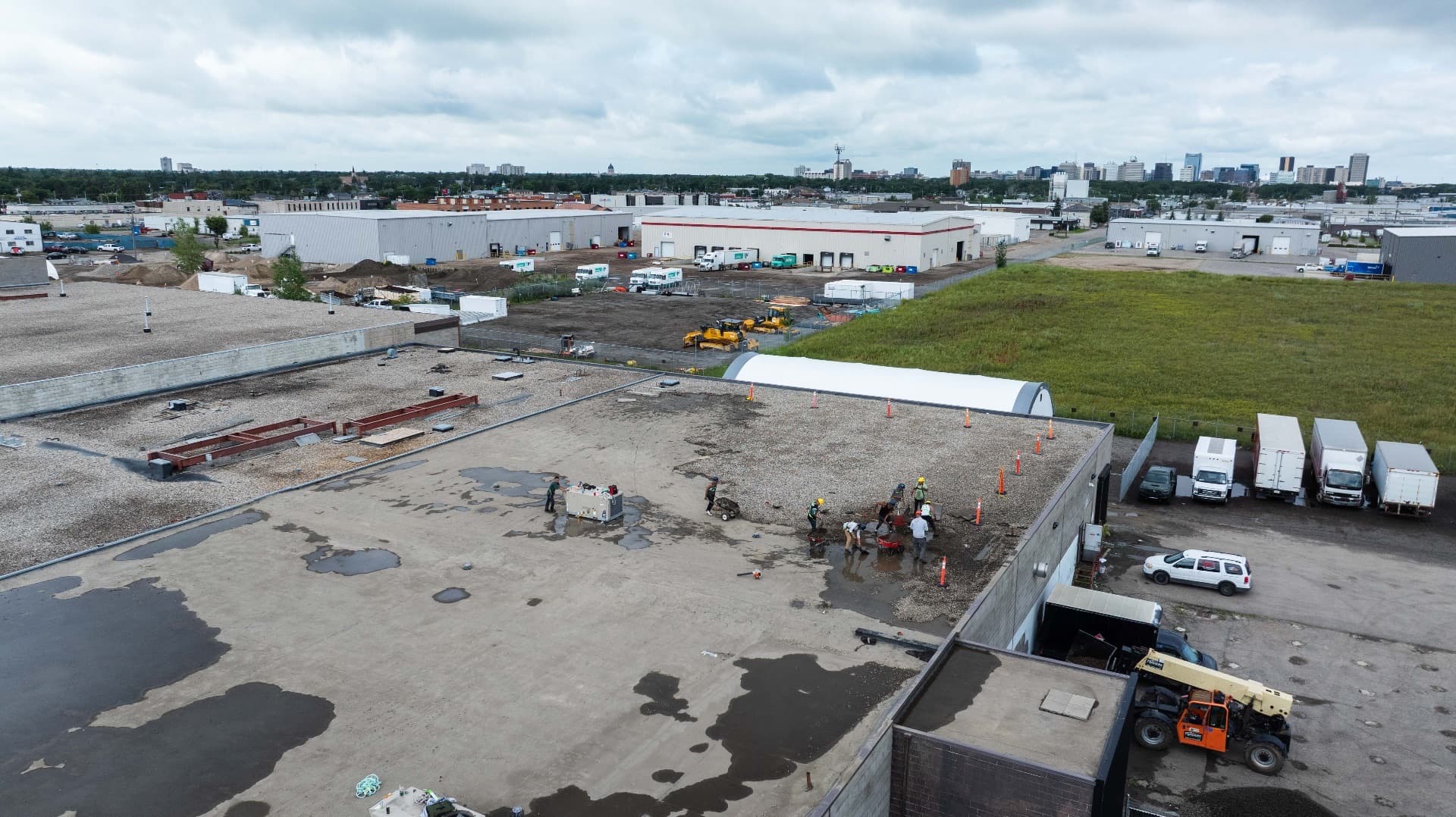 Commercial flat roof project