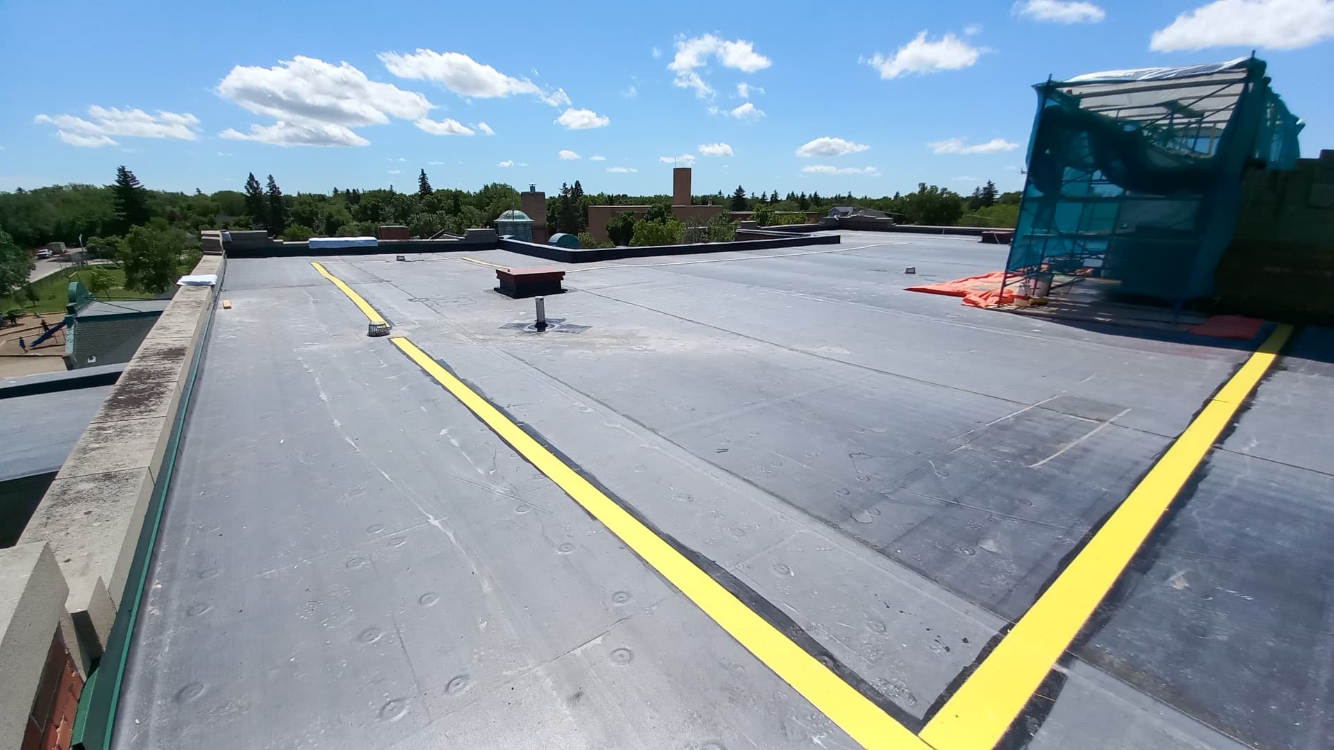 Flat roof project detail