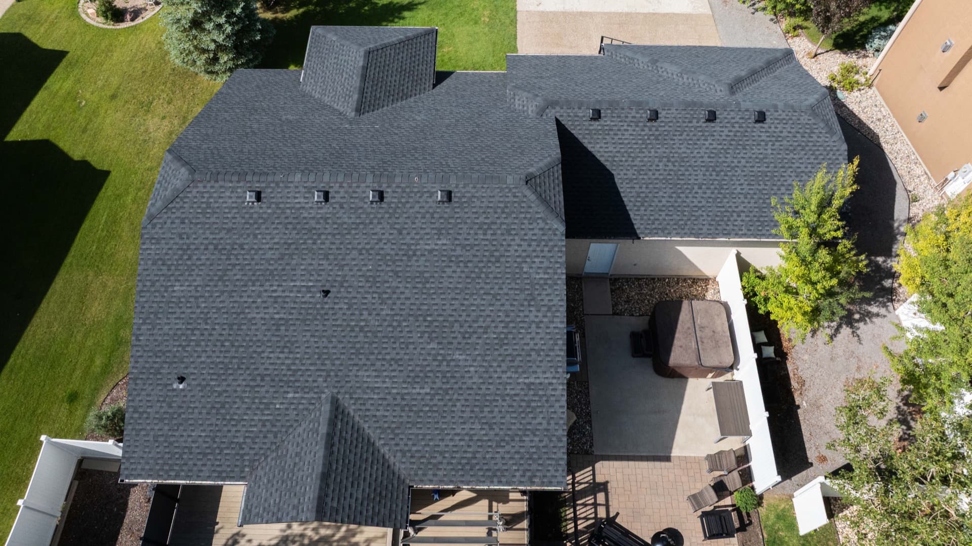 Shingle roofing project 23